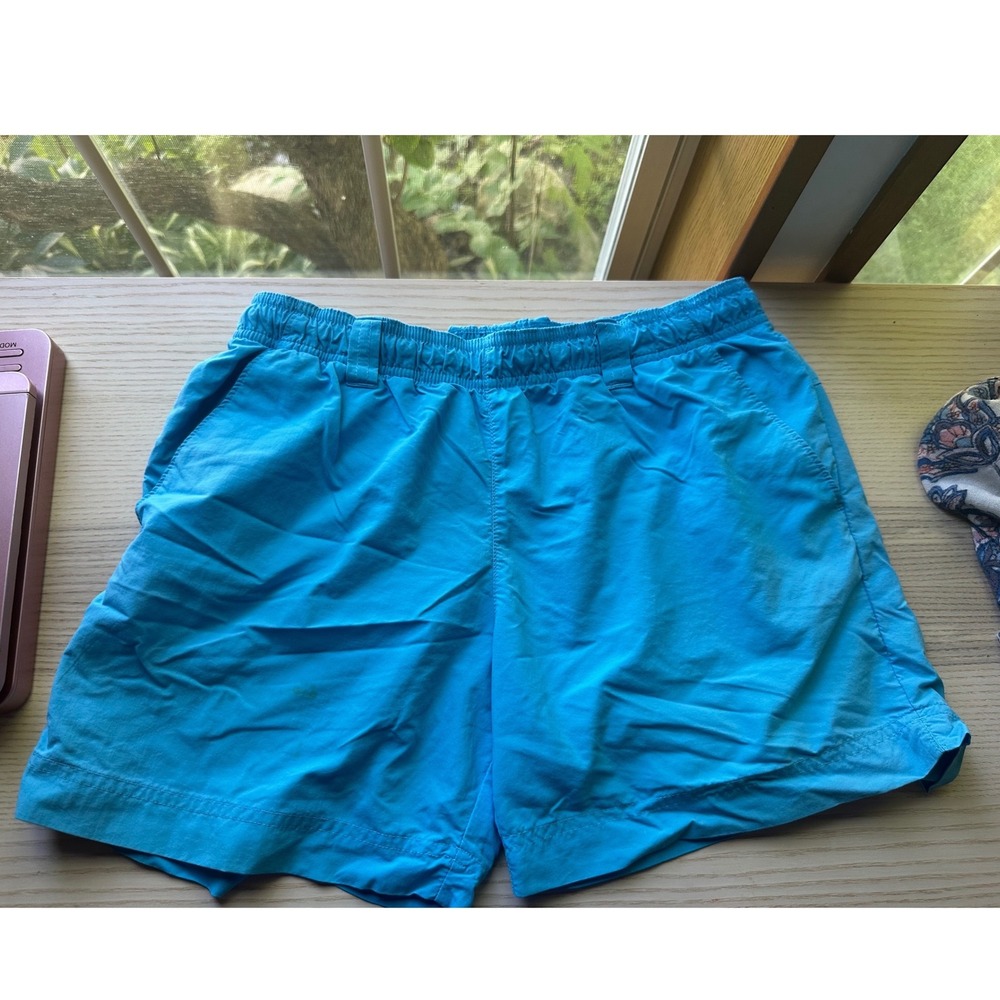 Columbia PFG Blue Fishing Shorts Womens Small Elastic Waist Mesh Lined 5 Inseam